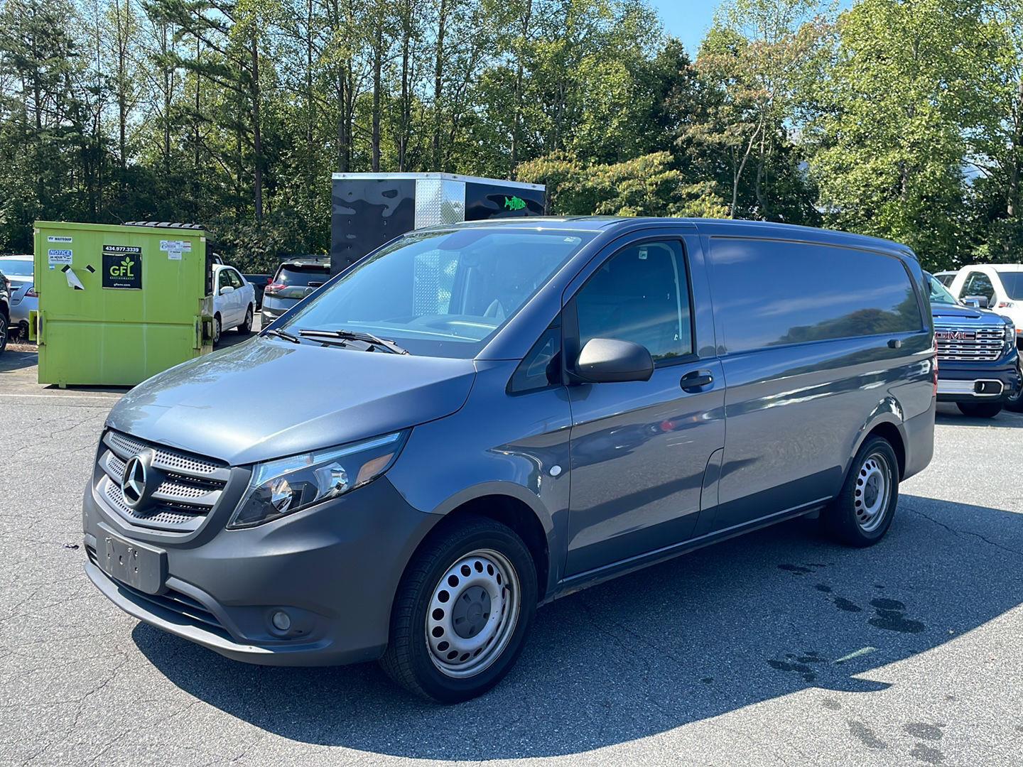 Obsidian Black Metallic 2016 Mercedes-Benz Metris Van Rear-Wheel Drive Automatic