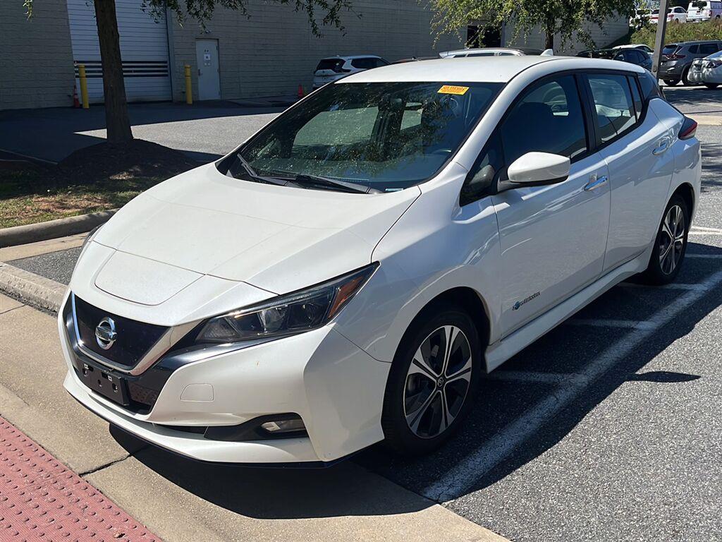 Pearl White Tricoat 2019 Nissan LEAF Hatchback Front-Wheel Drive Automatic
