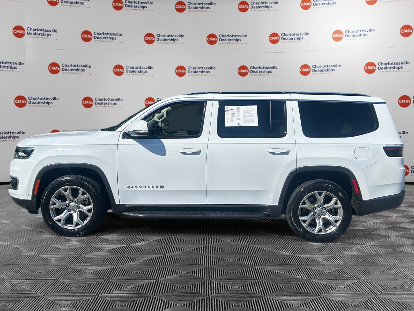 View vehicle photo 2