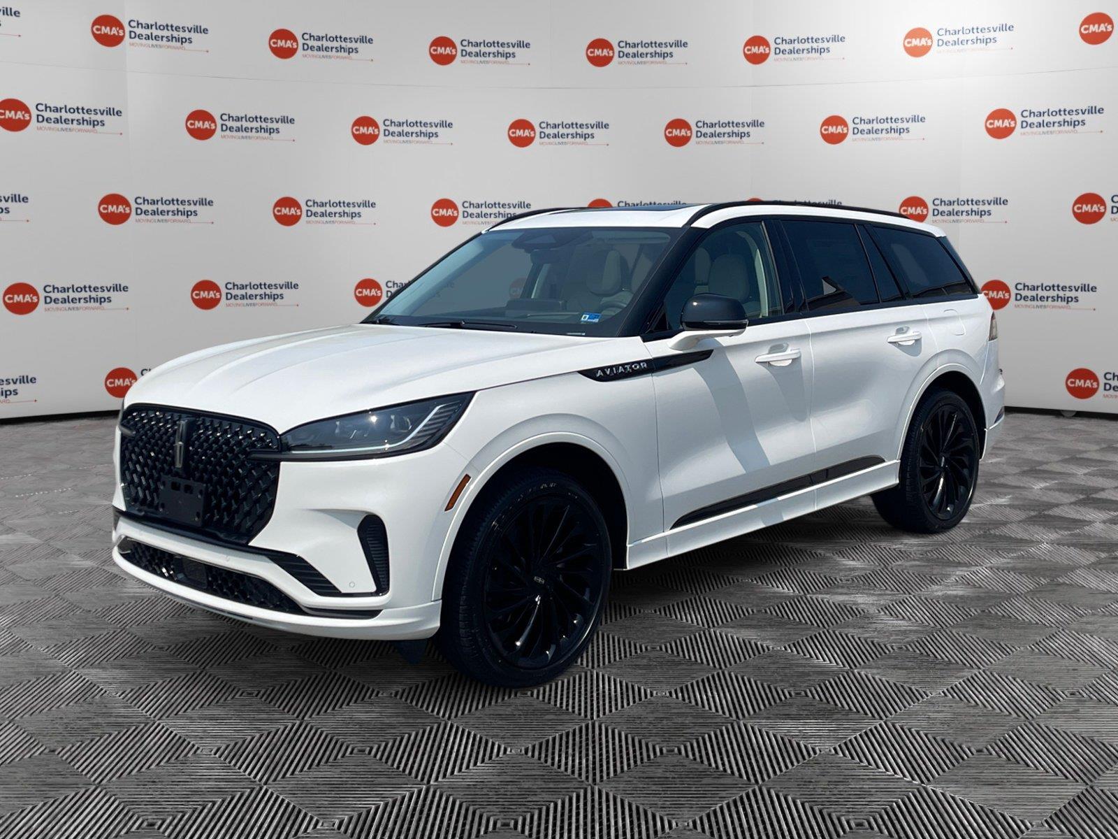 Pristine White Metallic Tri-Coat 2026 Lincoln Aviator SUV / Crossover All-Wheel Drive Automatic