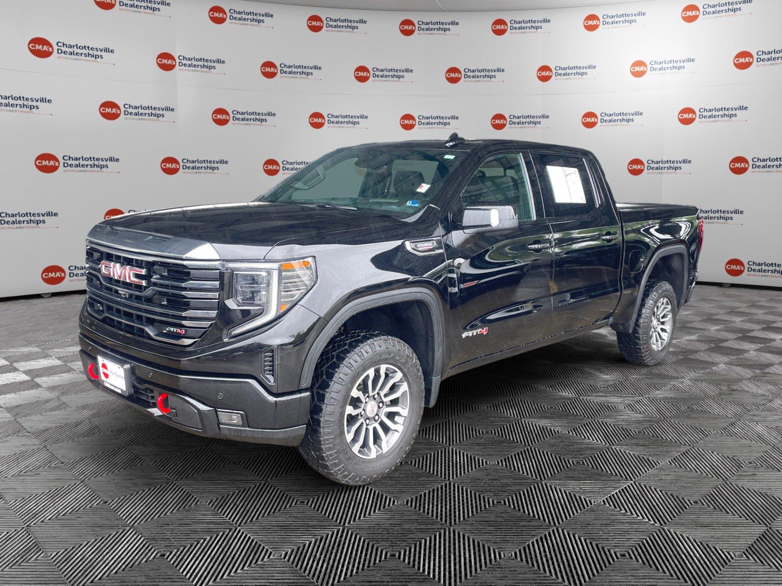 2023 GMC Sierra 1500 AT4 Crew Cab 4WD