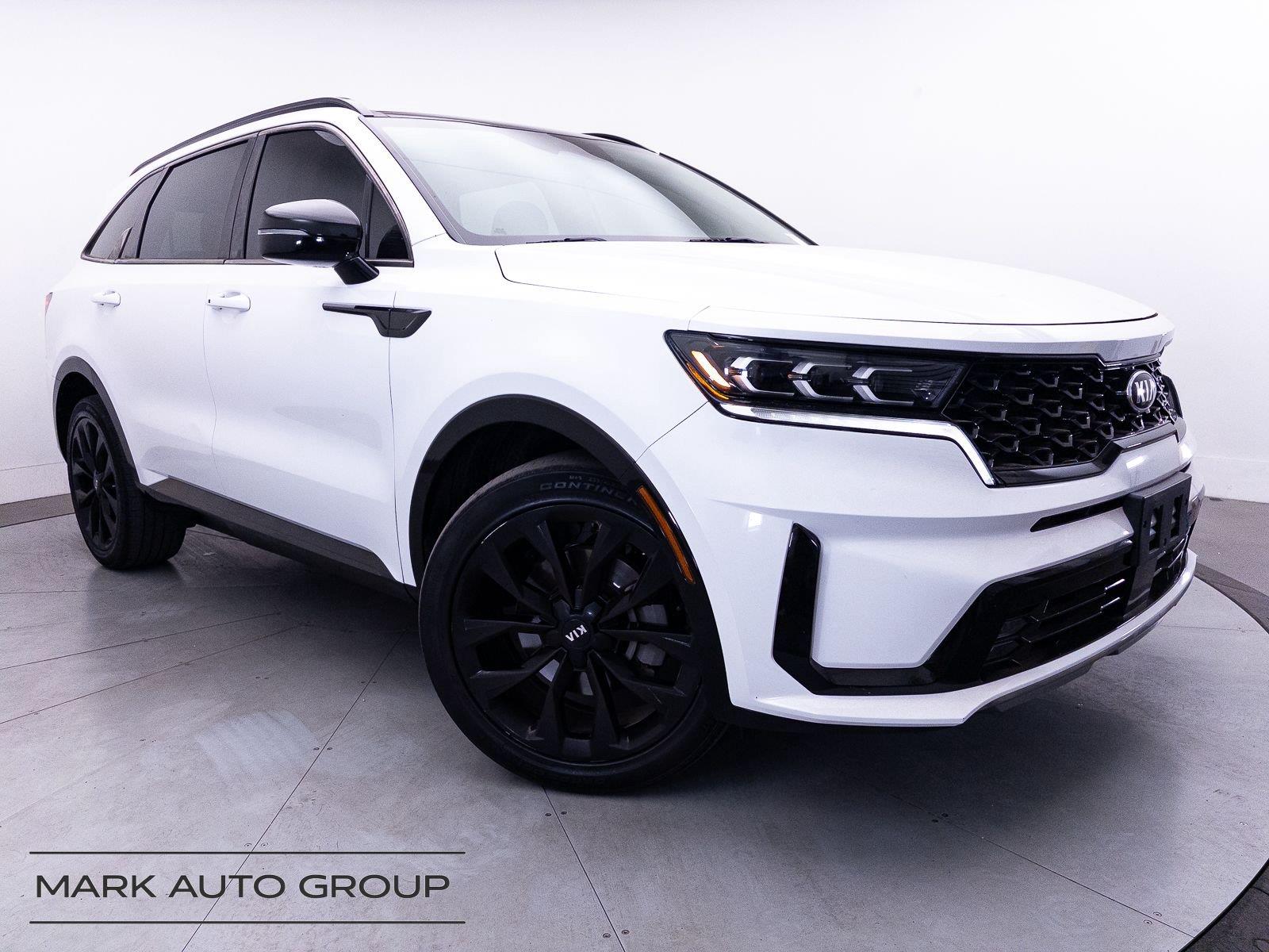 Glacial White Pearl 2021 Kia Sorento SUV / Crossover Front-Wheel Drive 8-Speed Automatic