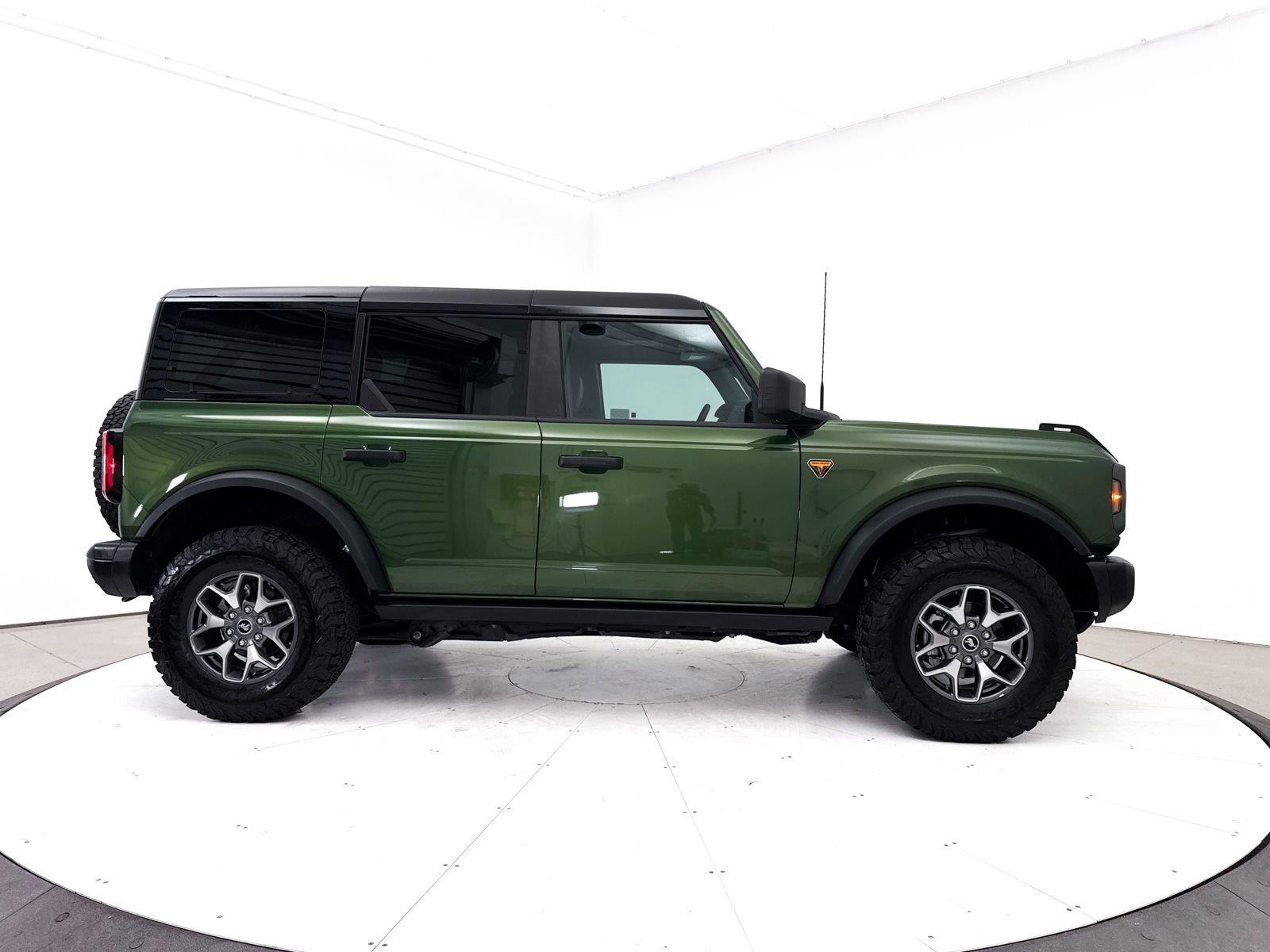 Eruption Green 2025 Ford Bronco SUV / Crossover Four-Wheel Drive Automatic
