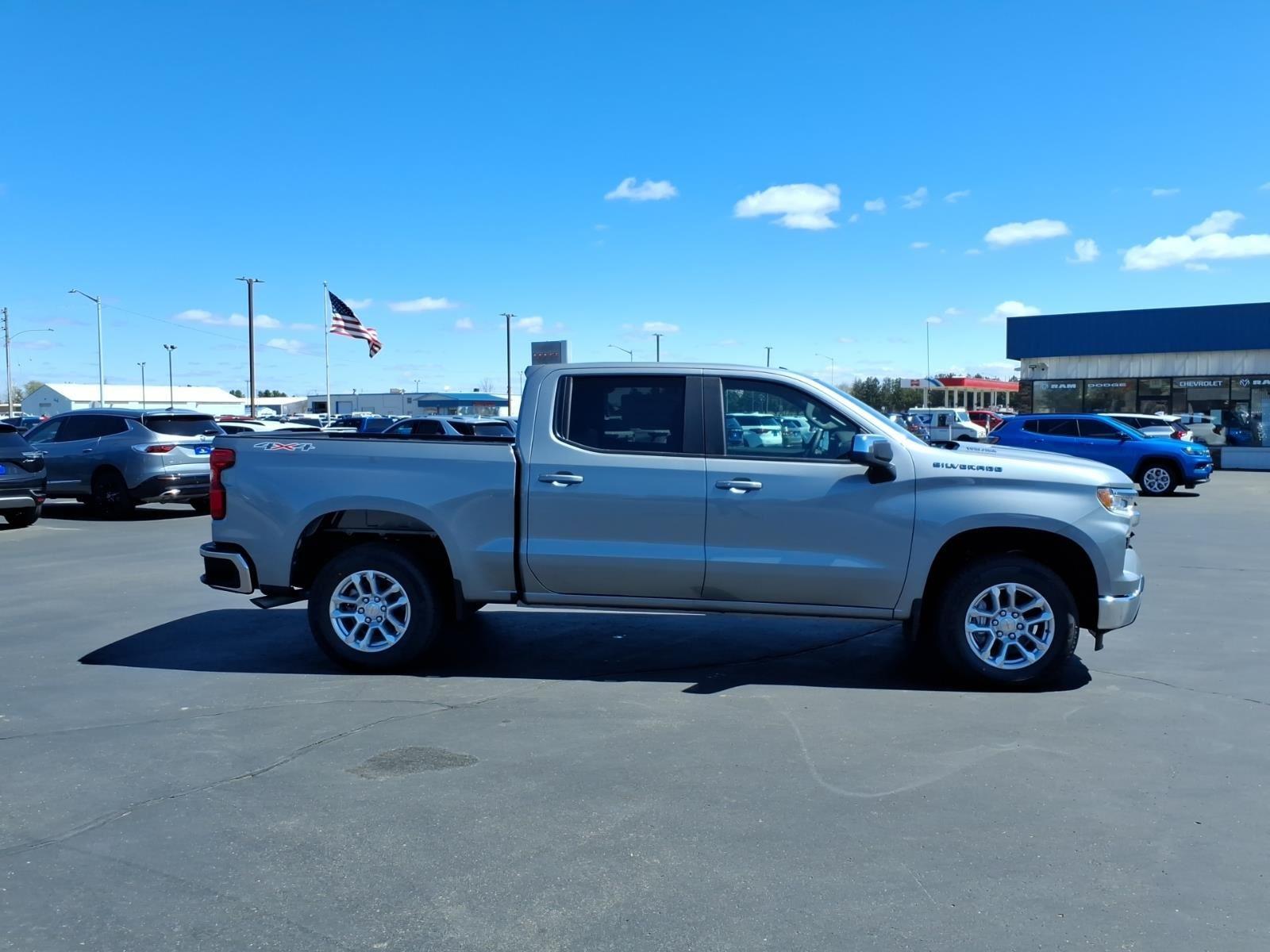 2026 Chevrolet Silverado 1500 LT:02623