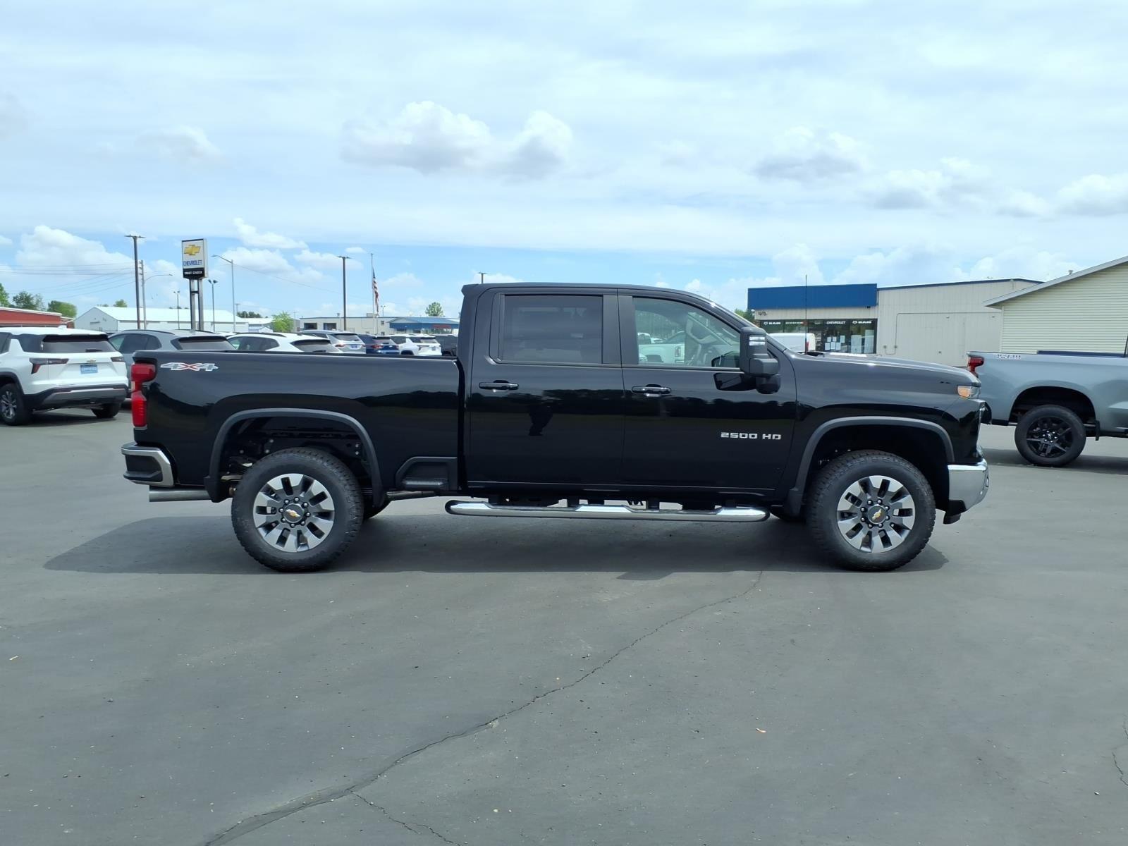 2026 Chevrolet Silverado 2500HD LT:02642