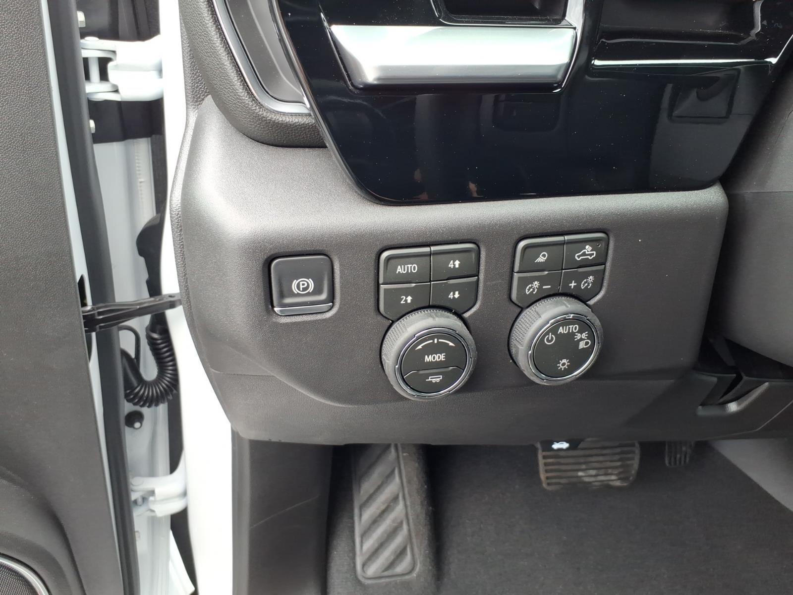 2026 Chevrolet Silverado 1500 LT:02640