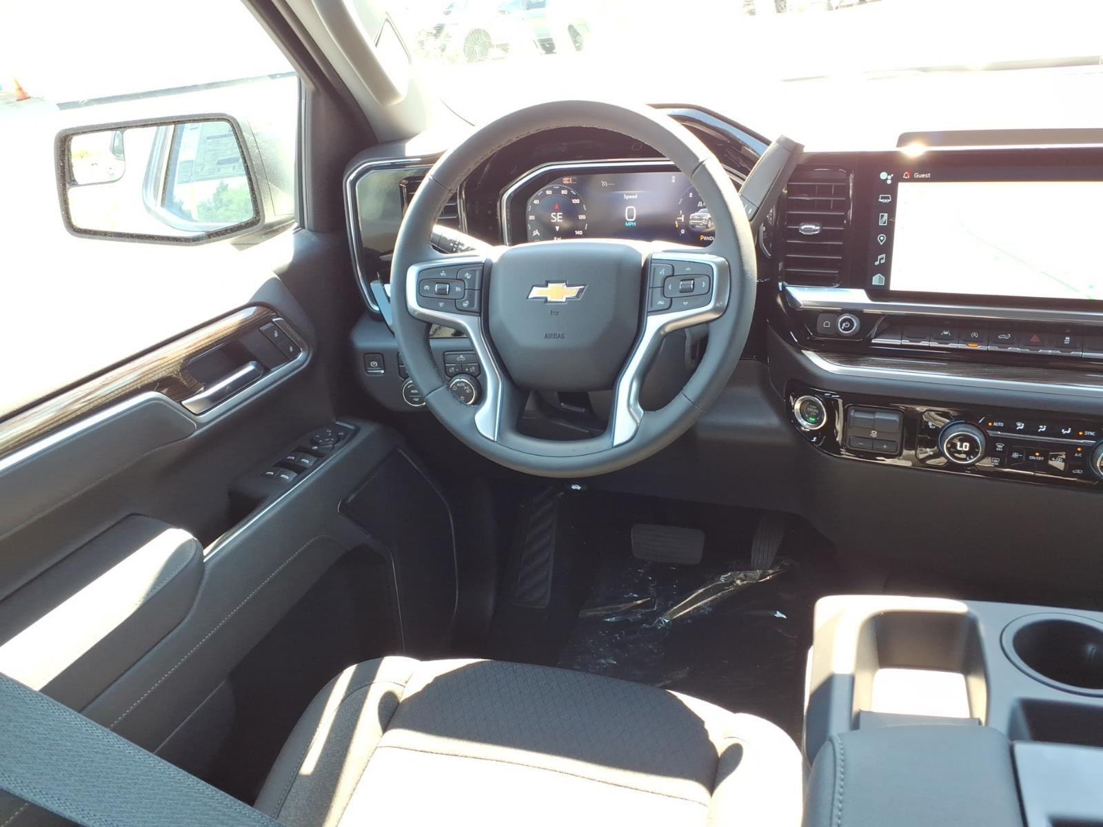 2026 Chevrolet Silverado 1500 LT:02645