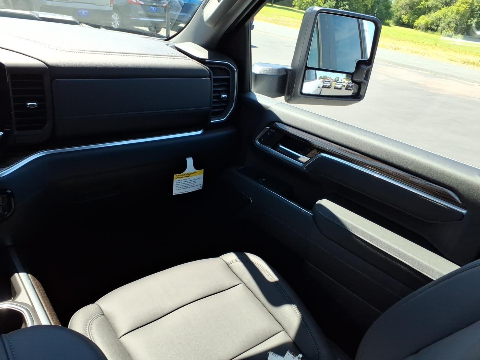 2026 Chevrolet Silverado 2500HD LT:02655