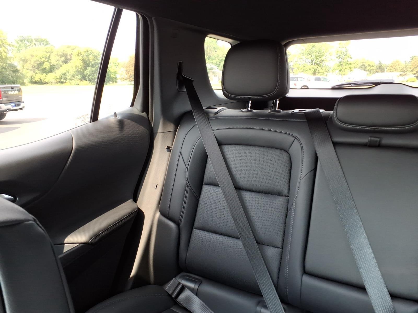2027 Chevrolet Equinox AWD LT:2703