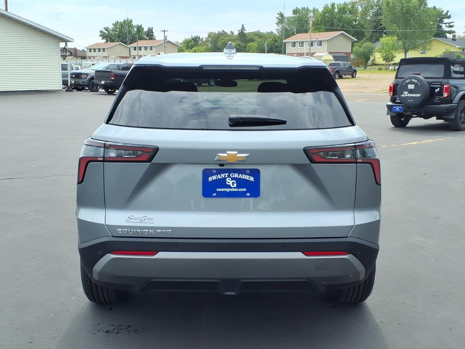 2027 Chevrolet Equinox AWD LT:2705