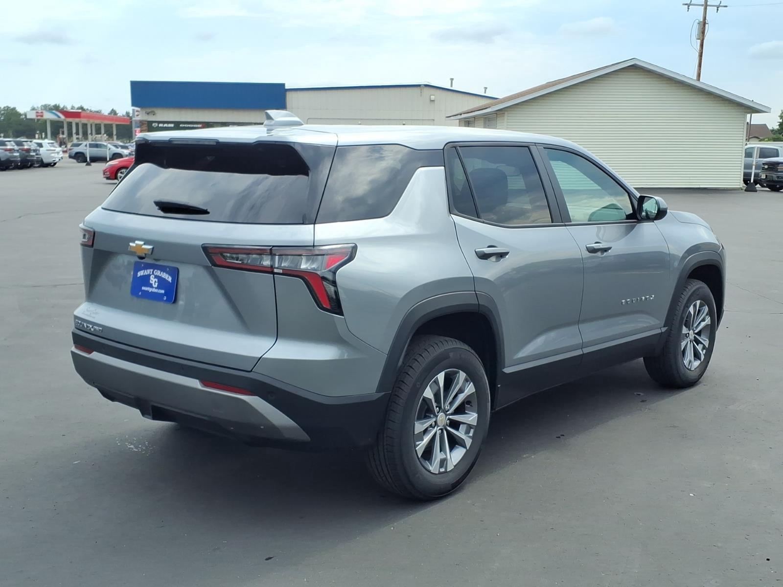 2027 Chevrolet Equinox AWD LT:2705
