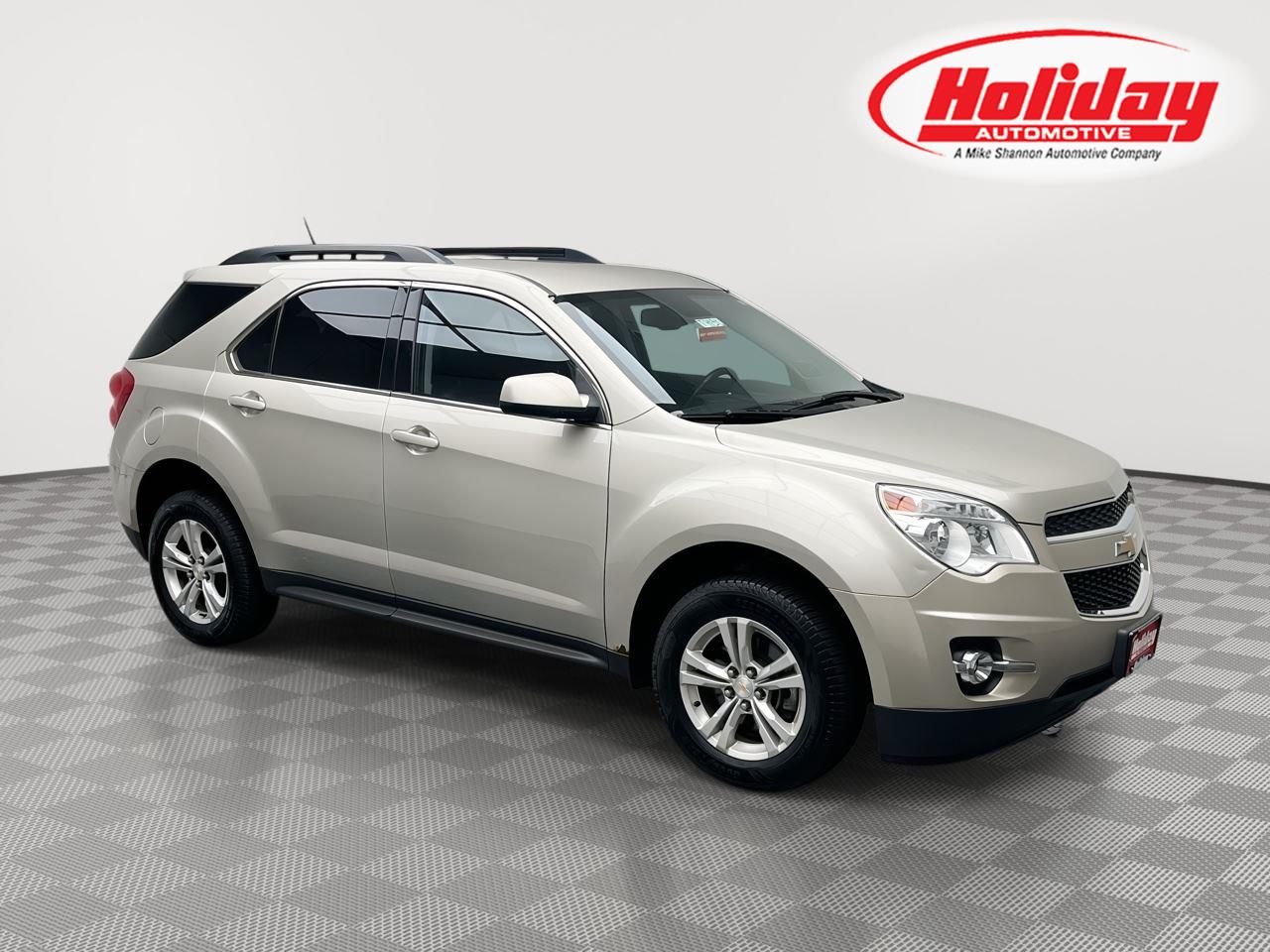 Champagne Silver Metallic 2013 Chevrolet Equinox SUV / Crossover Front-Wheel Drive 6-Speed Automatic Overdrive