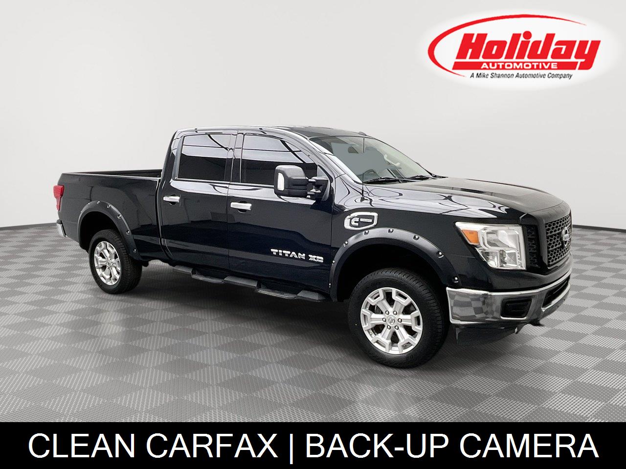 Gray (Magnetic Black Metallic) 2019 Nissan Titan Pickup Truck Automatic