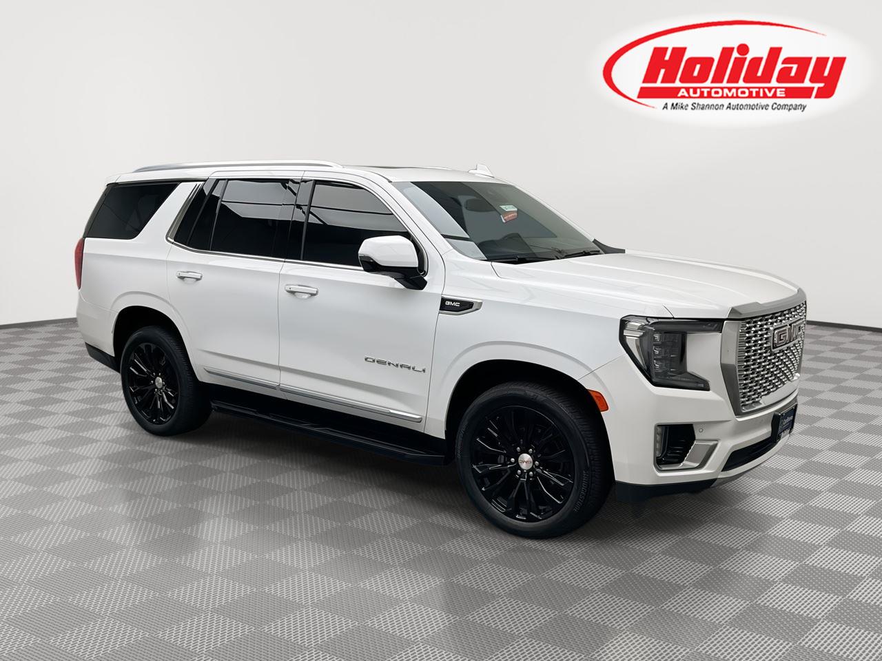 Summit White 2023 GMC Yukon SUV / Crossover Four-Wheel Drive Automatic