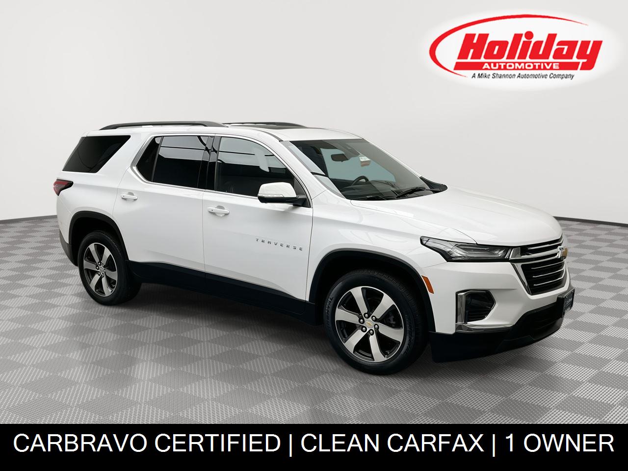 Summit White 2023 Chevrolet Traverse SUV / Crossover Four-Wheel Drive 9-Speed Automatic