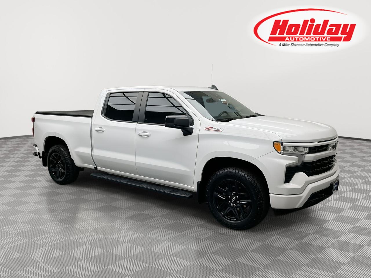 Summit White 2024 Chevrolet Silverado 1500 Pickup Truck Four-Wheel Drive 8-Speed Automatic