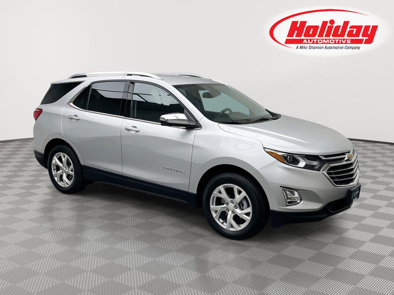 Silver Ice Metallic 2020 Chevrolet Equinox SUV / Crossover Four-Wheel Drive 6-Speed Automatic Overdrive