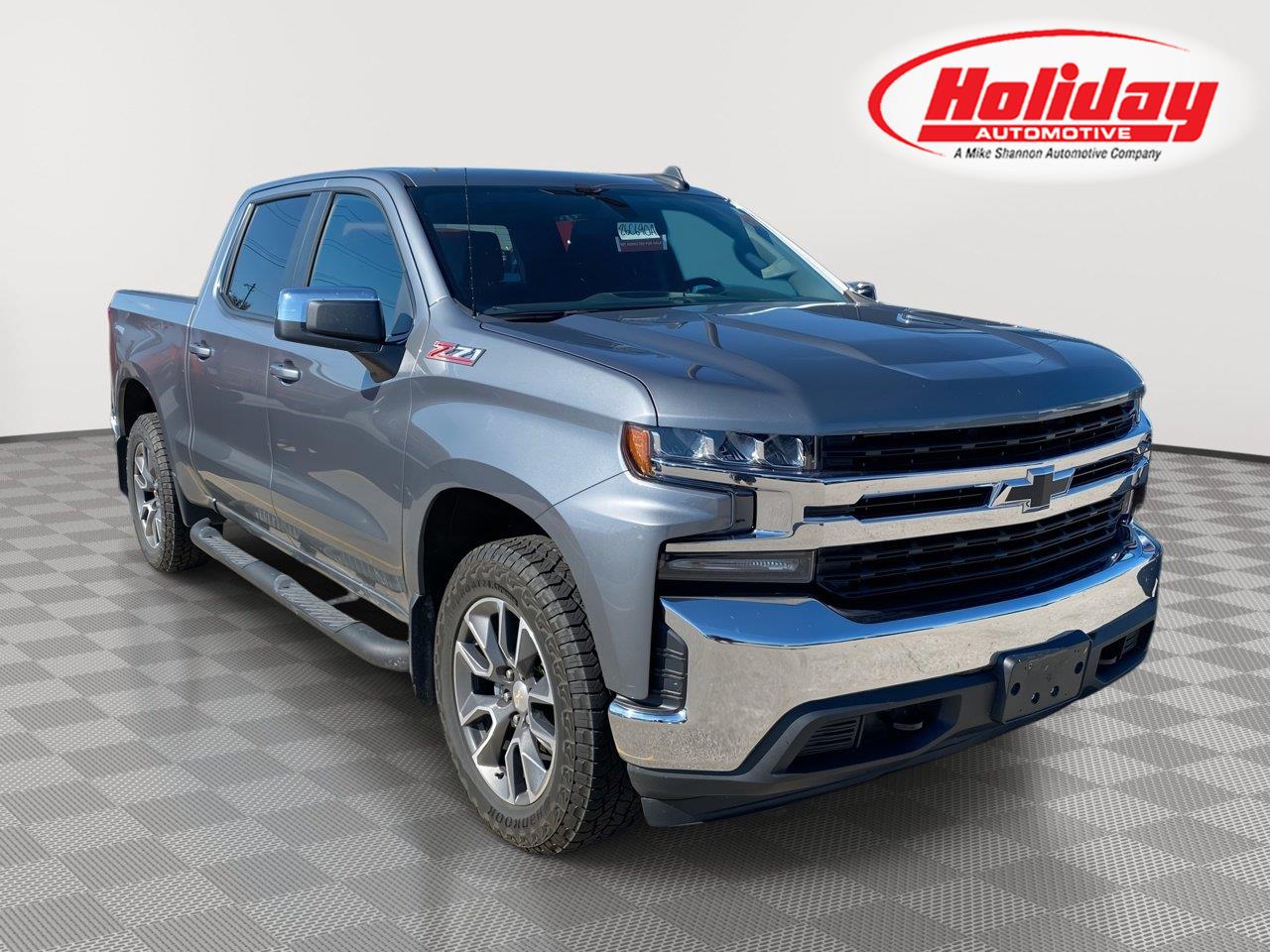 Shadow Gray Metallic 2021 Chevrolet Silverado 1500 Pickup Truck Four-Wheel Drive 8-Speed Automatic