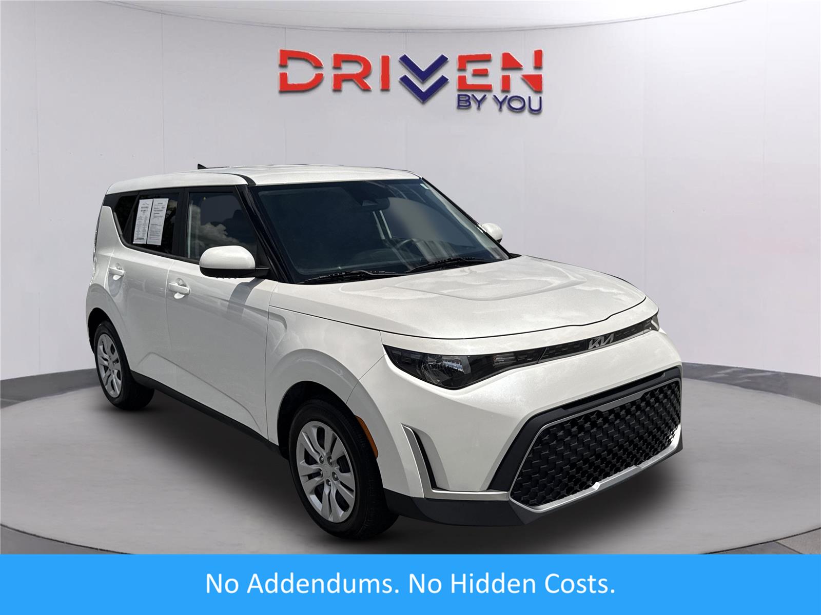 Snow White Pearl 2023 Kia Soul SUV / Crossover Front-Wheel Drive Continuously Variable Transmission
