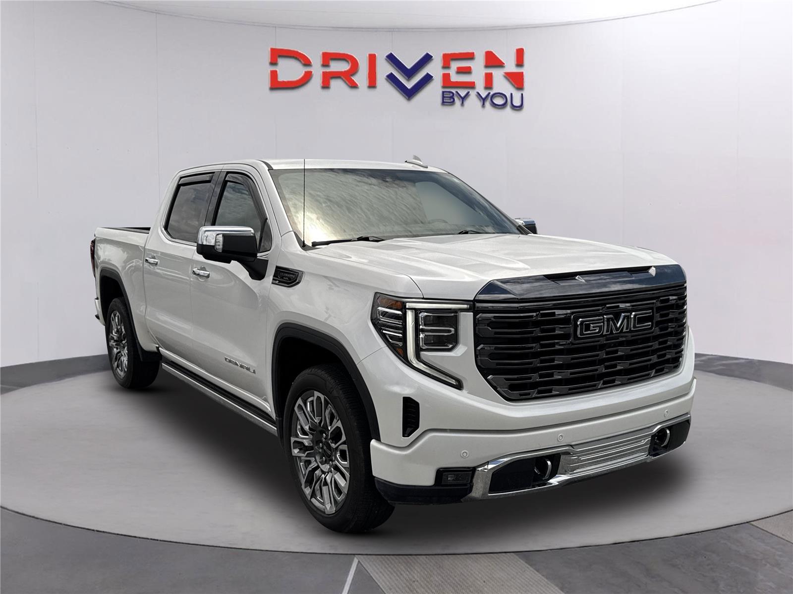 White Frost Tricoat 2024 GMC Sierra 1500 Pickup Truck Four-Wheel Drive Automatic