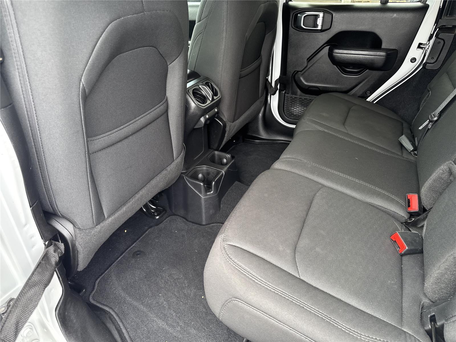 Used 2022 Bright White Clearcoat Jeep Unlimited Sport S image 31