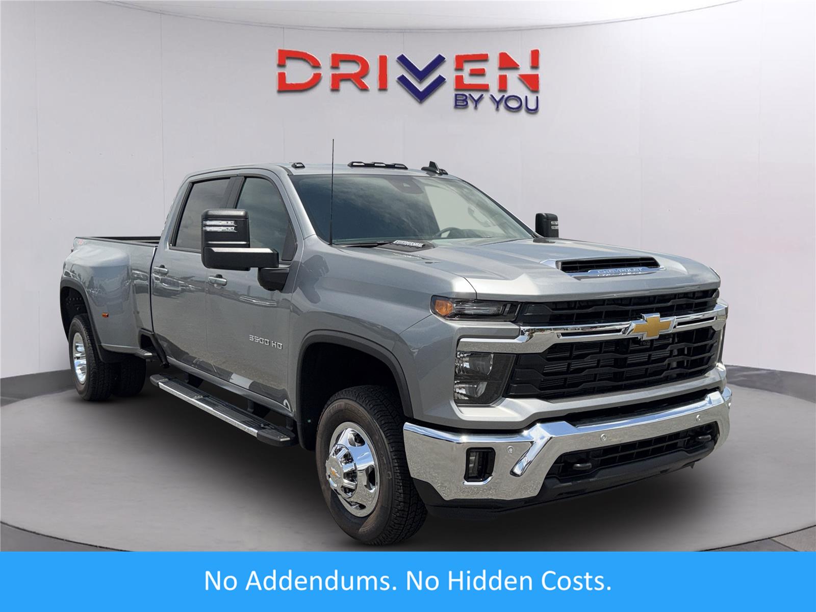 Sterling Gray Metallic 2026 Chevrolet Silverado 3500HD Pickup Truck Four-Wheel Drive Automatic
