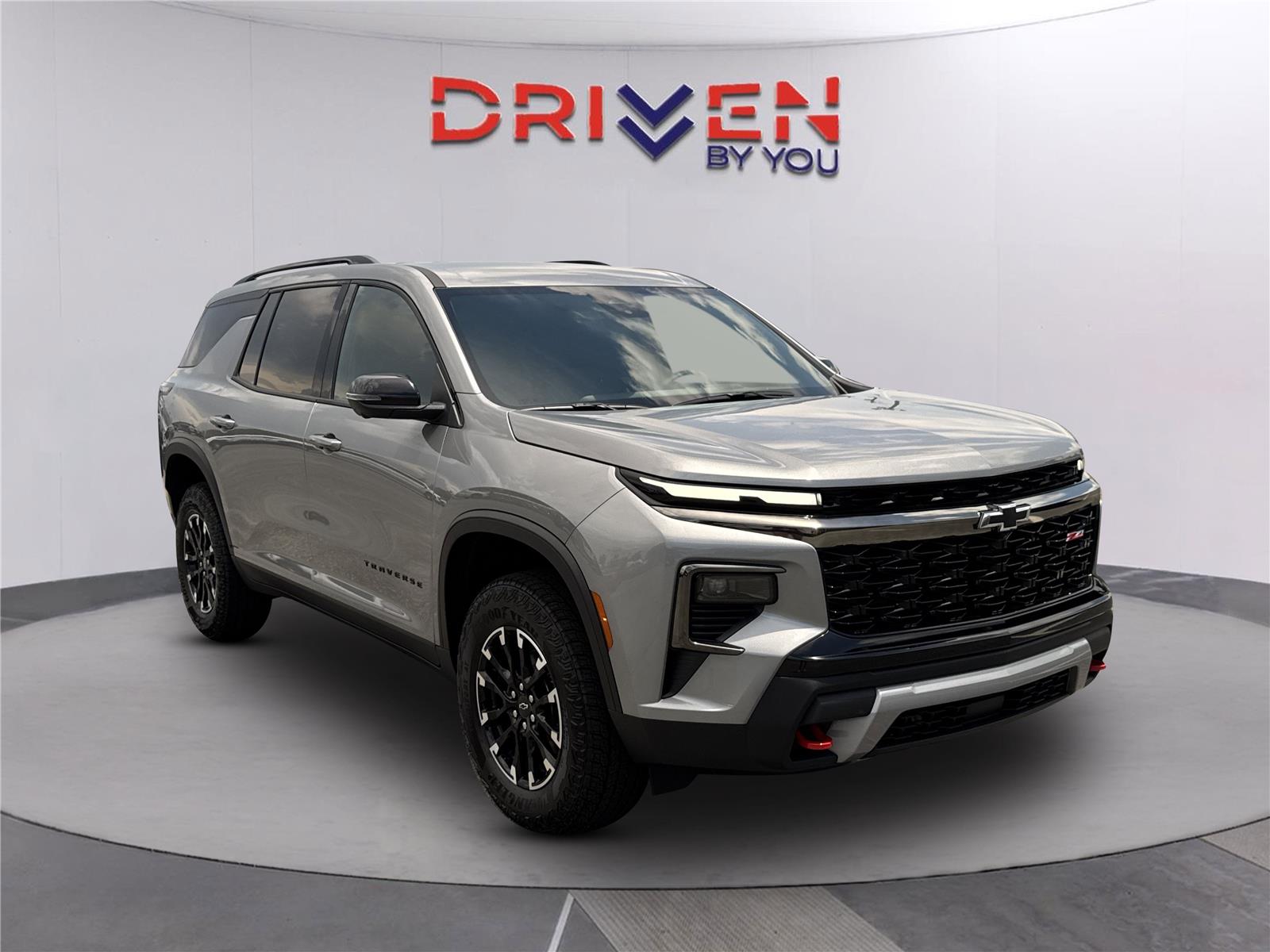 Sterling Gray Metallic 2026 Chevrolet Traverse SUV / Crossover Four-Wheel Drive 8-Speed Automatic