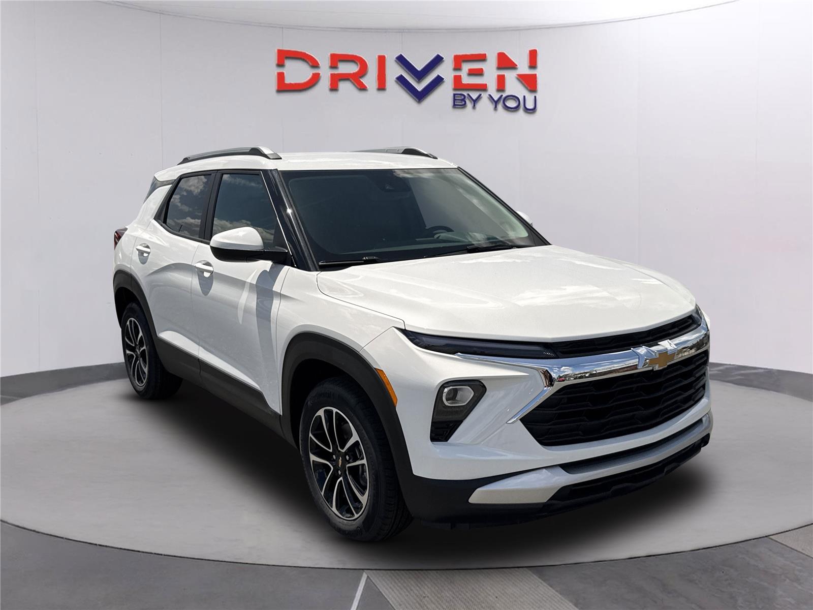 Summit White 2026 Chevrolet Trailblazer SUV / Crossover Front-Wheel Drive Continuously Variable Transmission