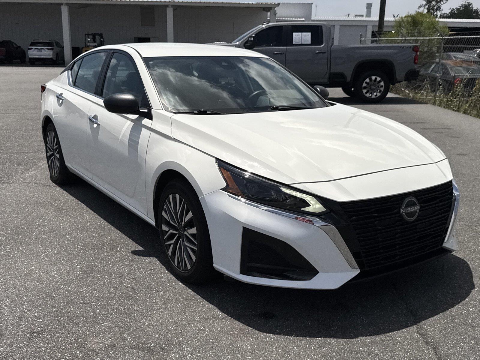 2025 Nissan Altima 2.5 SV FWD