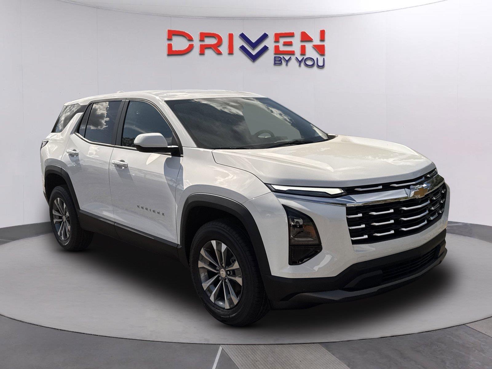 Summit White 2027 Chevrolet Equinox SUV / Crossover Front-Wheel Drive 8-Speed Automatic