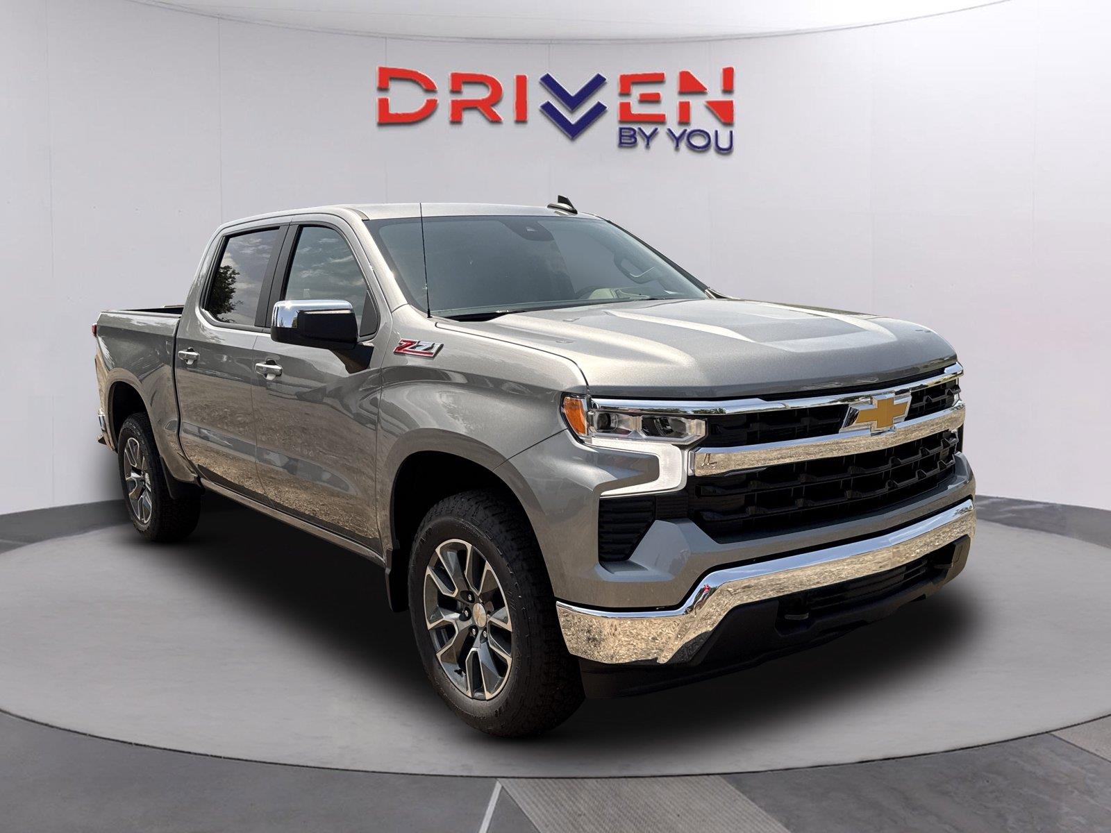 Sterling Gray Metallic 2026 Chevrolet Silverado 1500 Pickup Truck Four-Wheel Drive Automatic