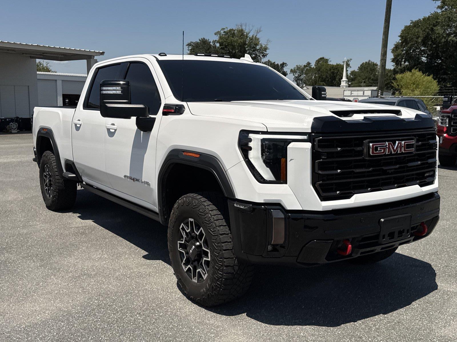  2024 GMC Sierra 2500HD AT4X Crew Cab 4WD   