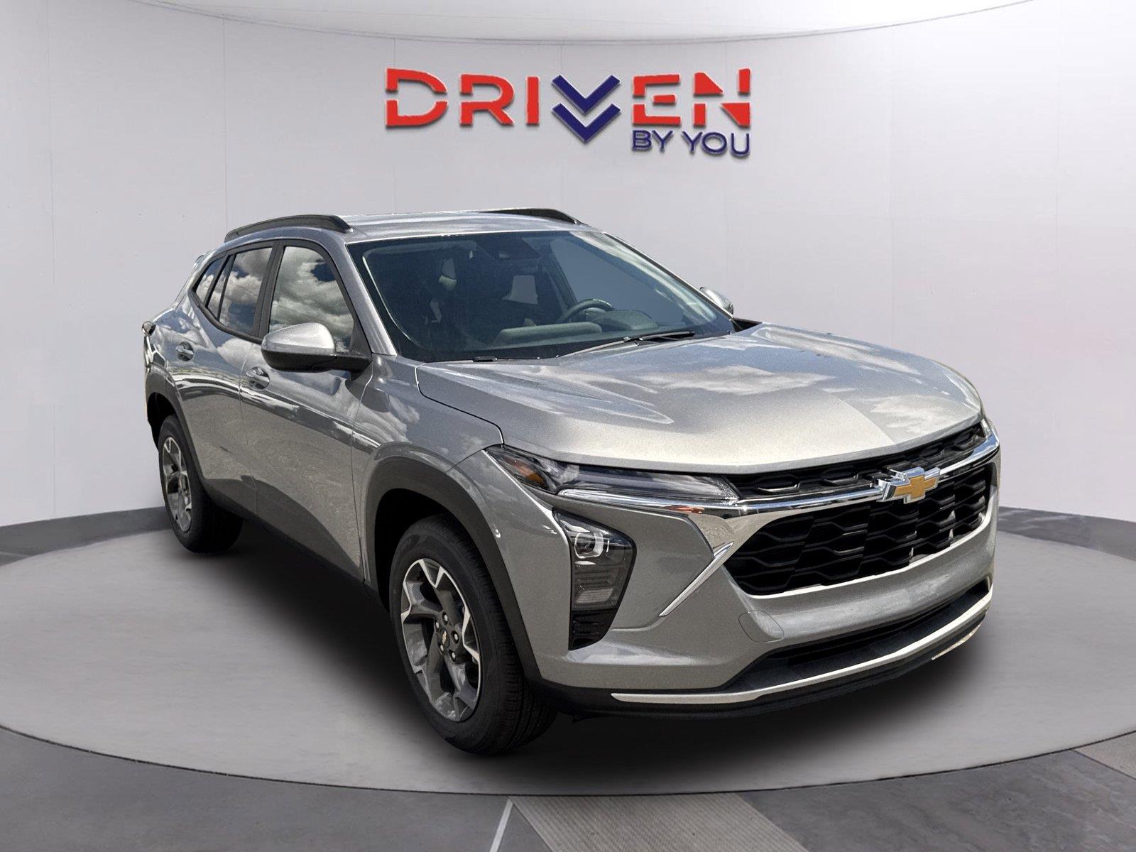 Sterling Gray Metallic 2026 Chevrolet Trax SUV / Crossover Front-Wheel Drive 6-Speed Automatic
