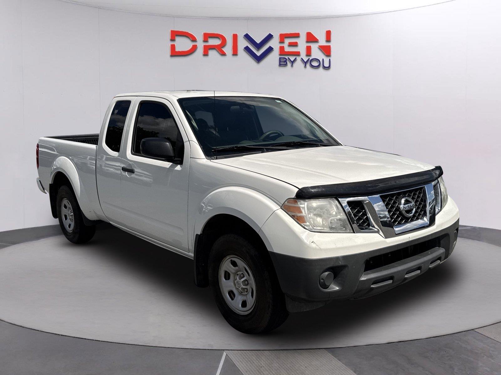 Glacier White 2019 Nissan Frontier Pickup Truck 4X2 Automatic