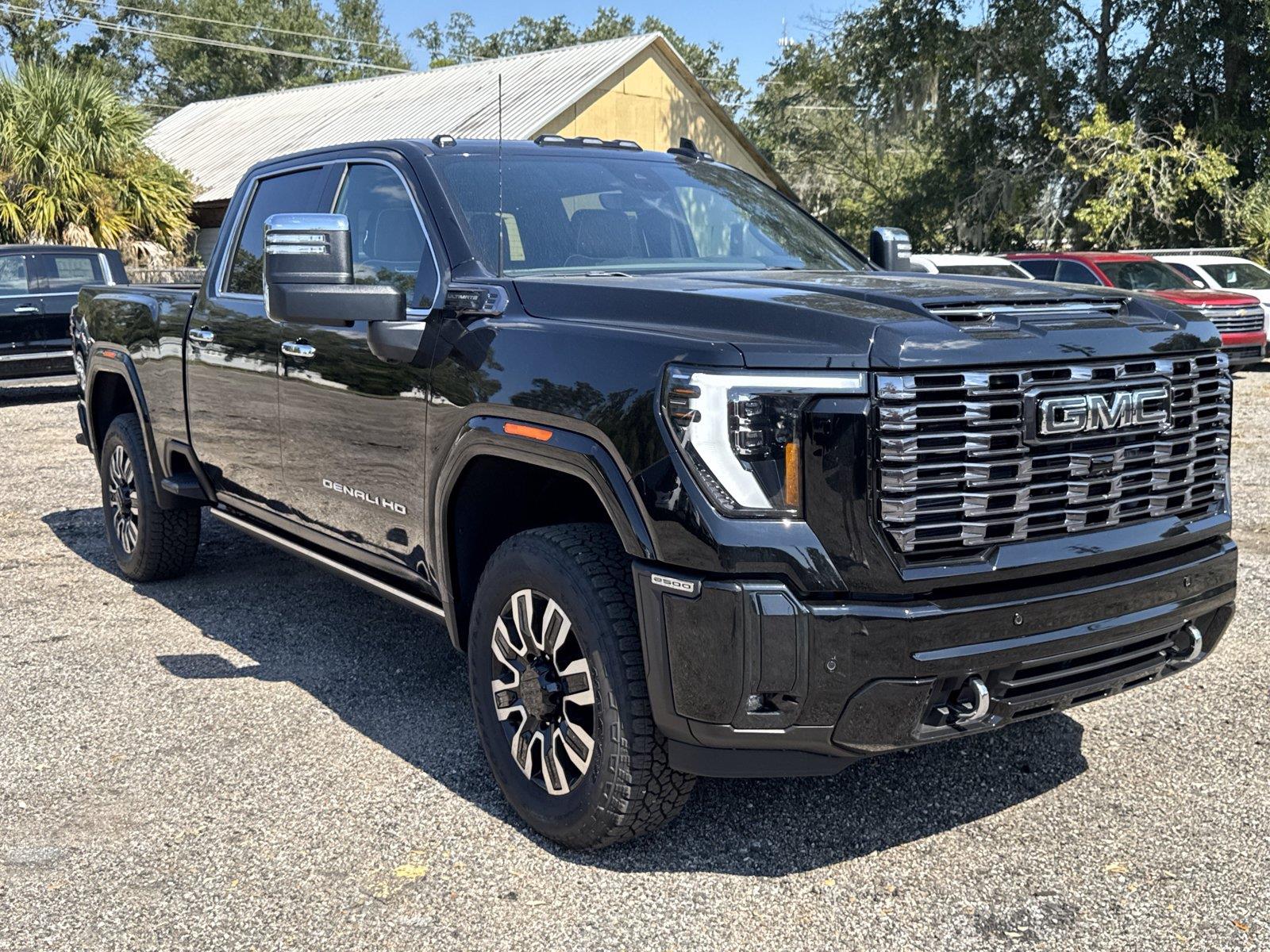 Onyx Black 2026 GMC Sierra 2500HD Pickup Truck Four-Wheel Drive Automatic