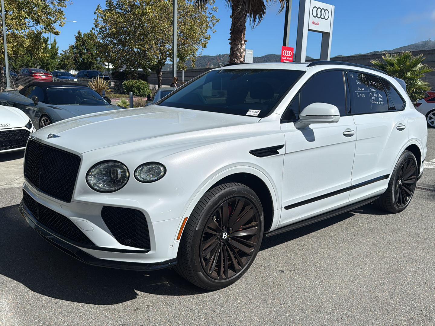 Ice Metallic 2022 Bentley Bentayga SUV / Crossover All-Wheel Drive Automatic