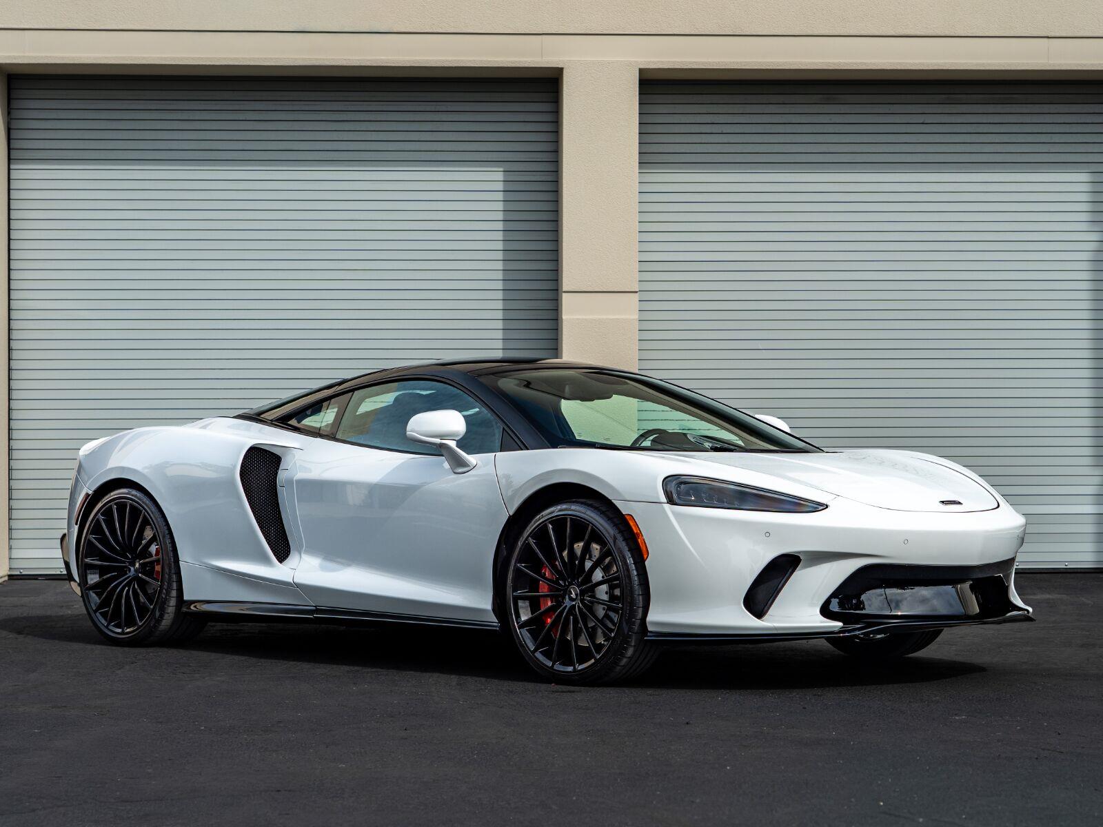 Silica White 2020 McLaren GT Coupe Rear-Wheel Drive Automatic