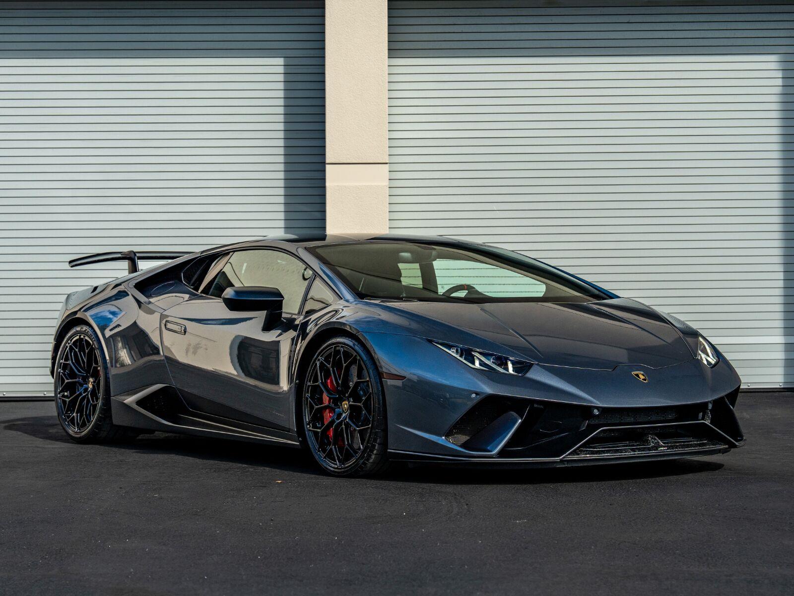Grigio Estoque 2018 Lamborghini Huracan Coupe All-Wheel Drive Automatic