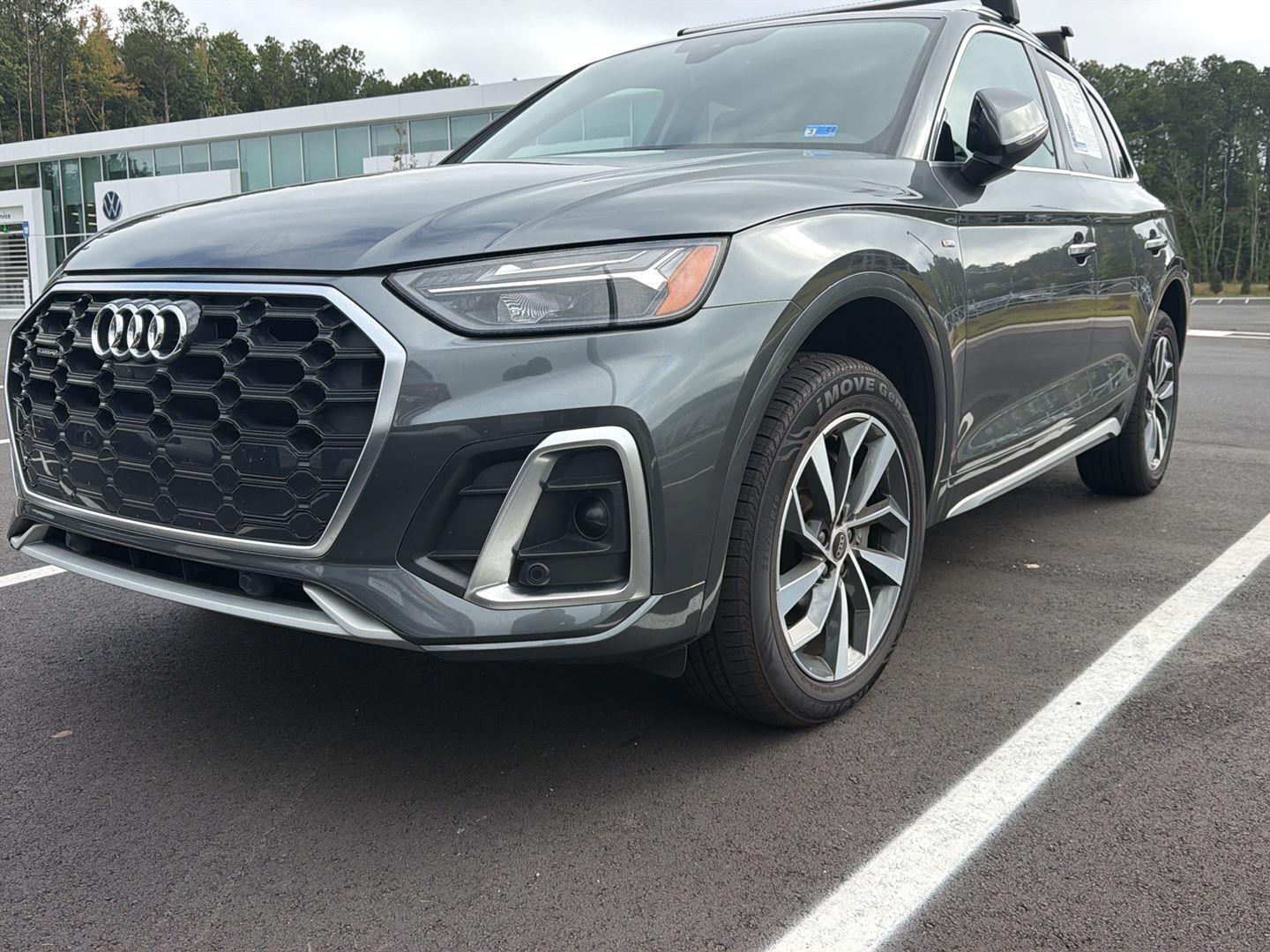 2024 Audi Q5 SUV / Crossover All-Wheel Drive Automatic