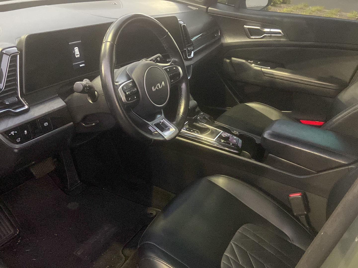 Used 2023 Jungle Green Kia X-Line image 6
