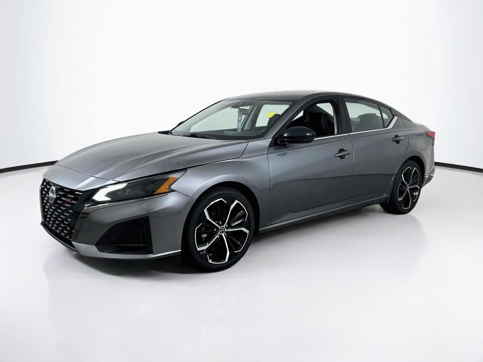 Gray (Gun Metallic) 2024 Nissan Altima Sedan Front-Wheel Drive Continuously Variable Transmission