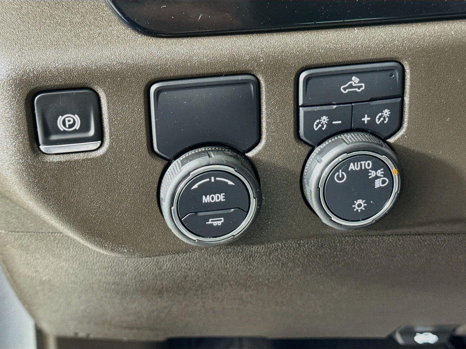 2025 Chevrolet Silverado 1500 LT - Photo 10