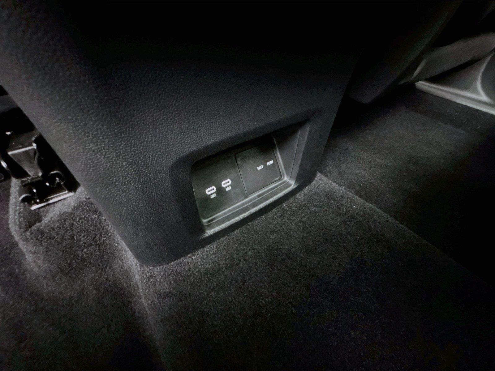 New 2027 Pure Gray Volkswagen SE w/Technology image 36