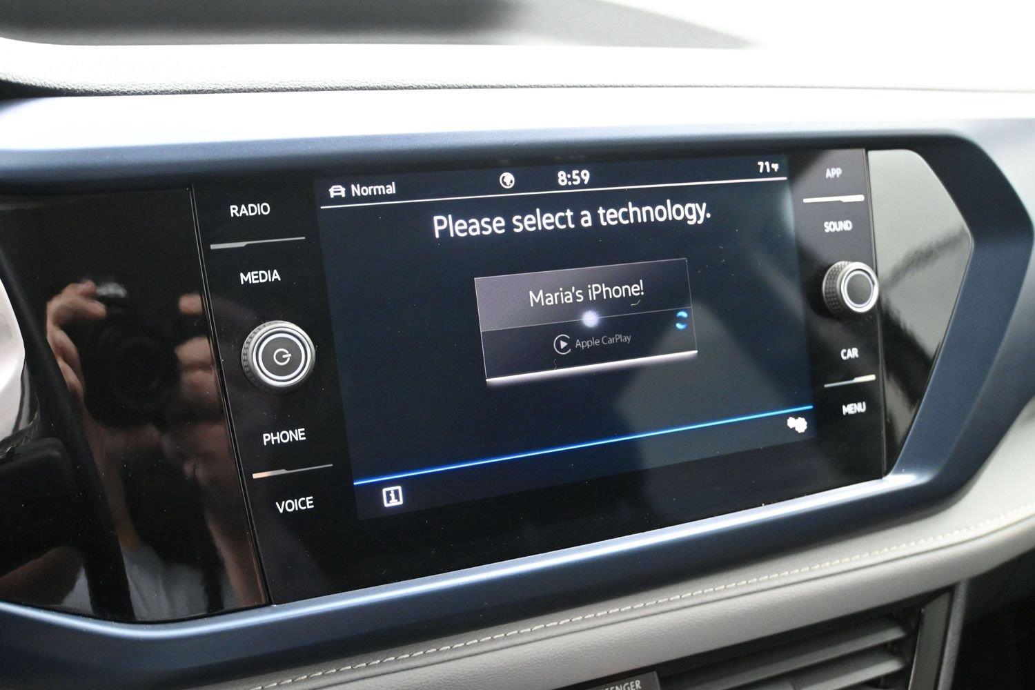 Volkswagen Taos SE - Image 4