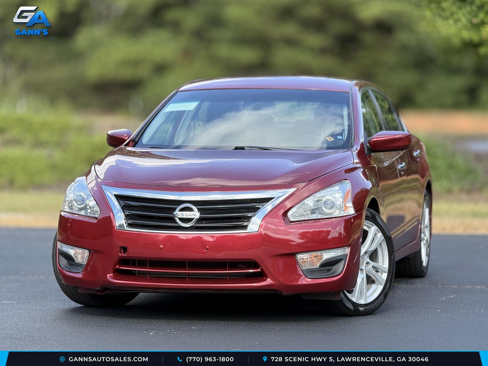 Cayenne Red Metallic 2013 Nissan Altima Sedan Front-Wheel Drive Continuously Variable Transmission