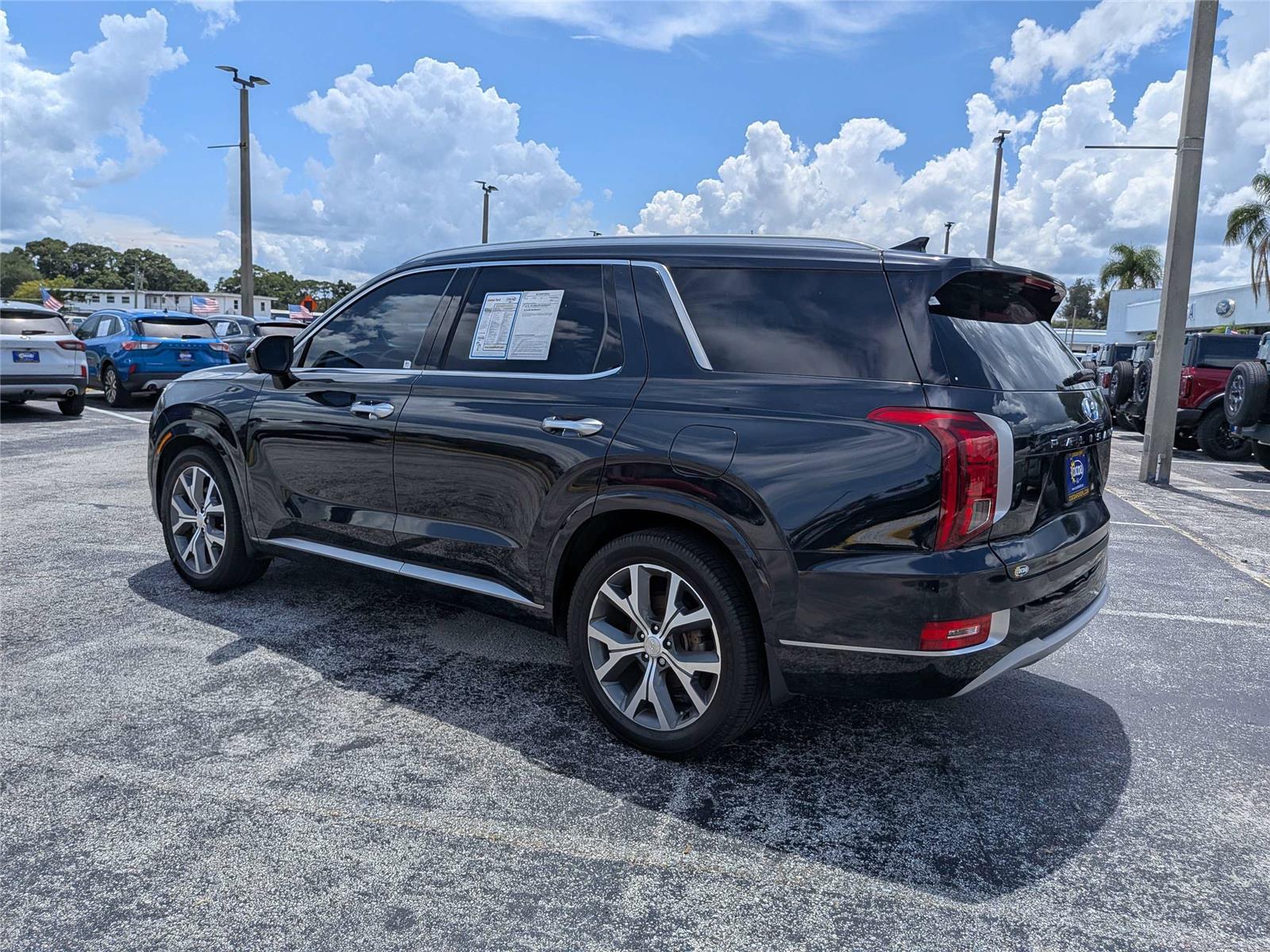 View vehicle photo 5