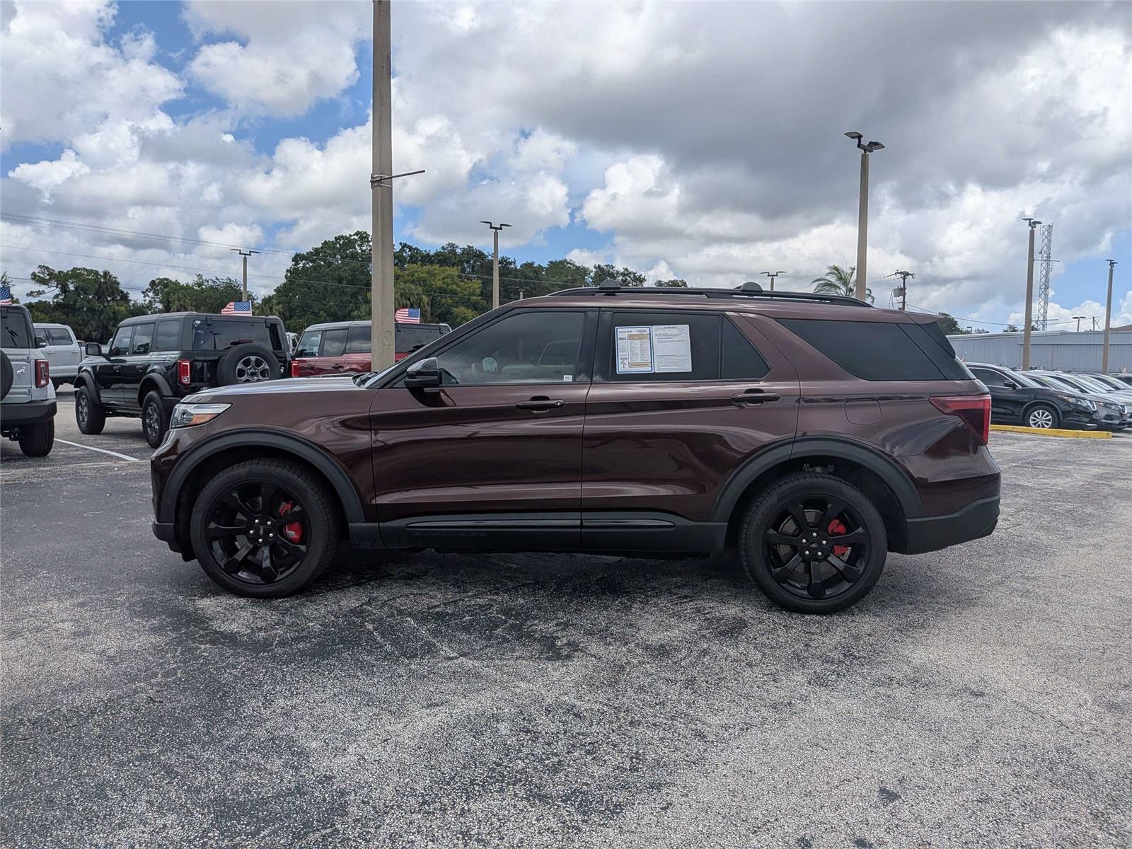 View vehicle photo 6