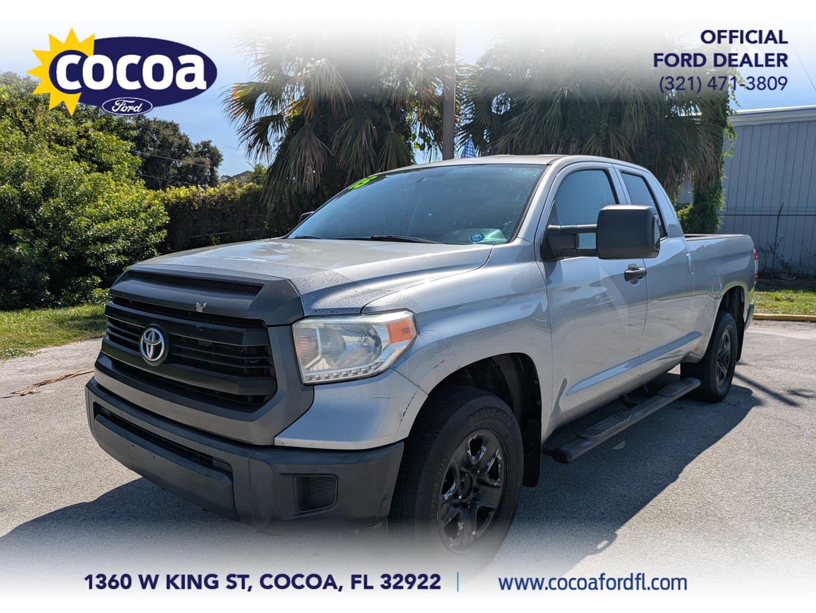 Gray 2015 Toyota Tundra Pickup Truck 4X2 Automatic