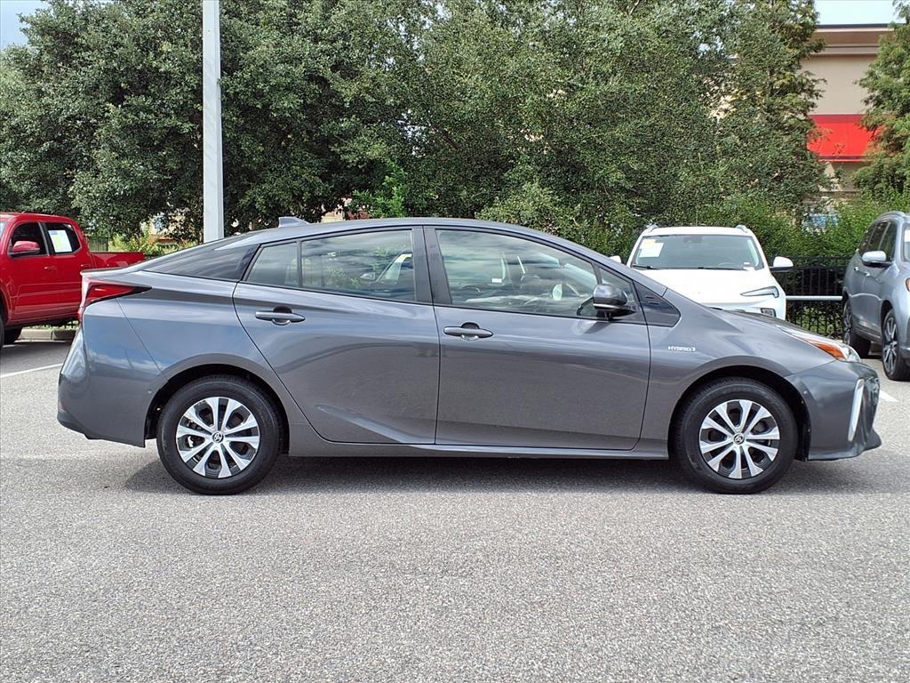 2020 Toyota Prius LE