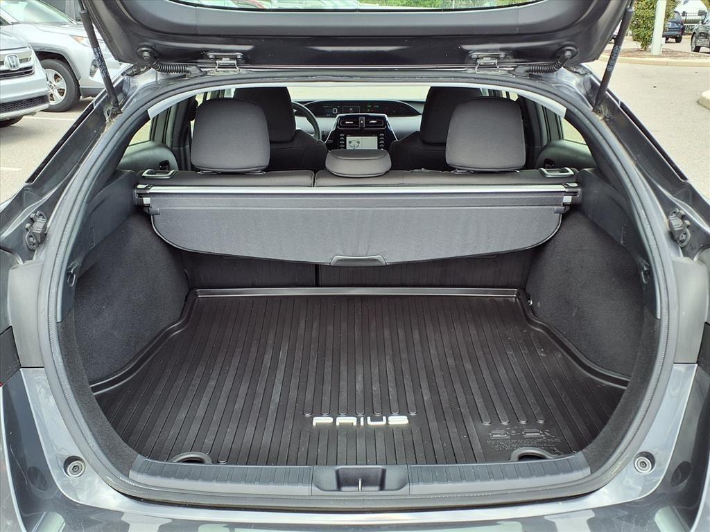 2020 Toyota Prius LE